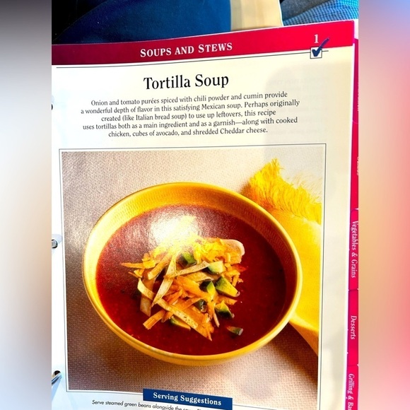 Weight Watchers hard cover binder cookbook excellent condition. - Picture 6 of 6